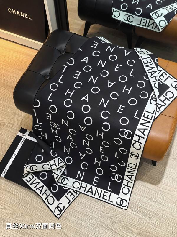 Chanel silk Scarf 90X90cm E091822
